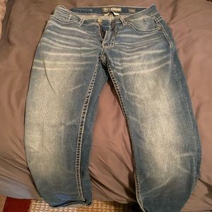 Men’s Buckle Jeans
